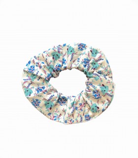 NICOLE SCRUNCHIE
