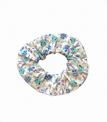NICOLE SCRUNCHIE